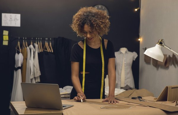 Aménager un atelier de bricolage : étapes et astuces incontournables